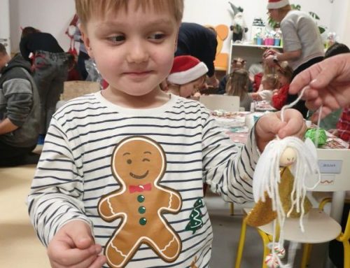 Świąteczne zabawy w grupie żółtej